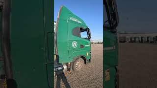 IVECO S-Way 460 NP retarder  *619*  LNG truck tractor | Image 4 - Autoline