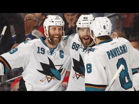 Joe Thornton scores breakaway on Tim Thomas