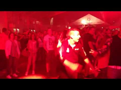 Miss Rosaa aan het draaien in de Lier