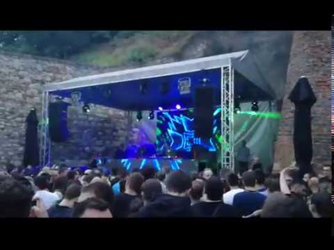 Lexlay Happy People Deborah de Luca Roxa Barutana 2018 Beograd