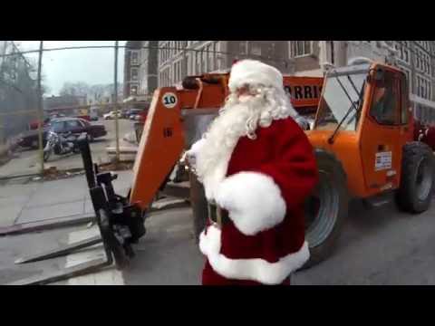 QCTV - SANTA PARADE 2017 - JINGLE BELLS