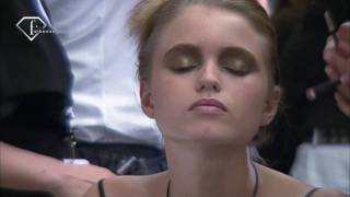Download lagu Abbey Lee Talks - First Face Countdown Spring 2010 | FashionTV - FTV mp3