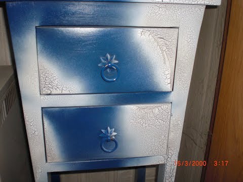 Möbel und andere Gegenstände krakelieren mit Crackle Effekt Spray