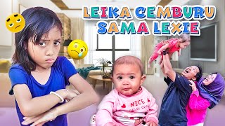 Download lagu [ENG CC AUDIO] LEIKA IS ANGRY WITH LEXIE?? 😱LEIKA CRIED OF JEALOUS WITH BABY LEXIE mp3