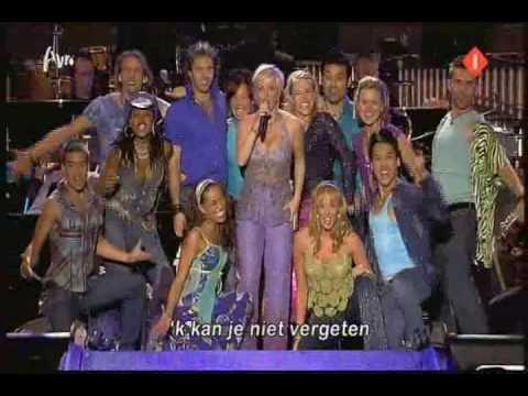 Musical Sing Along 2009 - Mamma Mia! - Lone van Roosendaal, Anouk van Nes e.a.