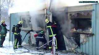 preview picture of video 'Nieuweroord - Gebouw ponnyvereniging loopt fikse schade op door brand.'
