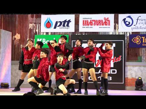 180512 Actias cover Gugudan - Intro & The Boots @ Street World Thailand 2018