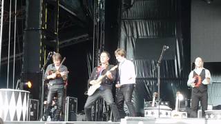 Thomas Dutronc - Jeune, je ne savais rien - Festival Beauregard 7 juillet 2012