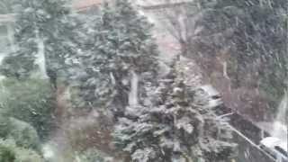 preview picture of video 'Busan's first snow in this winter ^^'