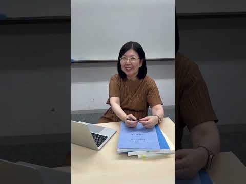 齋藤S先生　取材で照れる　#shorts #多摩大学 #経営情報学部 #オープンキャンパス #総合型選抜 #文理融合 #データサイエンス #教職