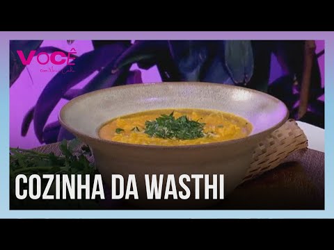 Cozinha da Wasthi: se prepare para o frio e faça um caldo de abóbora e leite de coco