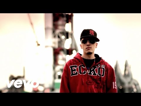 Lyrical Eye - Can't Pull Me Down