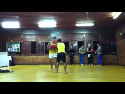 Treino de choque para Shockwave 2 na academia do Paulo Lede