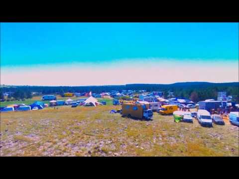 Le Teknival du Larzac vu par un drone - 12.15/08/2016