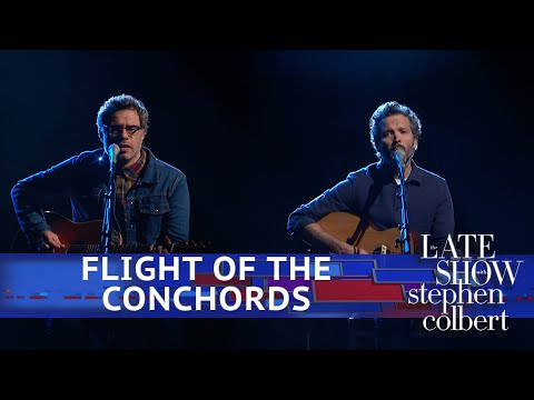 Flight Of The Conchords Perform 'Father & Son'