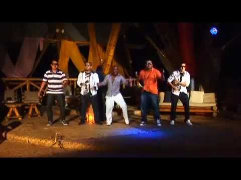 Los Mandamas - Atraco al Corazón - Salsa Urbana -  Ronny yai (Oficial Video) HD