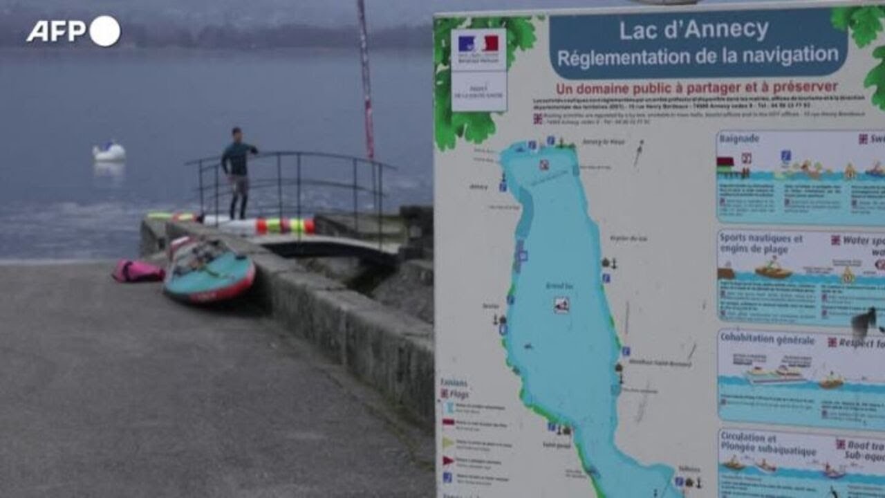 GlaGla Race 2026, paddleboarder sfidano il freddo ad Annecy