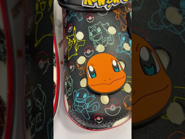 Vídeo relacionado con Crocs Pokemon Print Cls Clg K, Zuecos Unisex niños, Multicolor, 32/33 EU