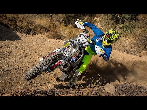 Racer X Films: 2019 KTM 300XC Build