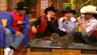 Valentin Elizalde El huizache en no manches