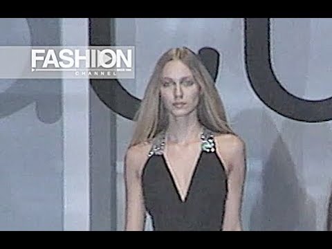 GAI MATTIOLO Fall 1999 2000 Milan - Fashion Channel