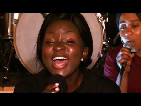 Prsicilla-Wendyam Nous voulons te glorifier