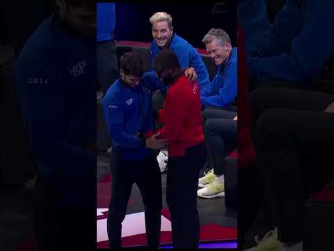 Alcaraz SPOTS Tiafoe offside 😂