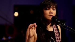 Thao &amp; the Get Down Stay Down - Millionaire  (opbmusic)
