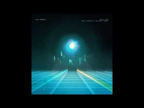 Mogi Grumbles - Space Paranoids [End of Line]