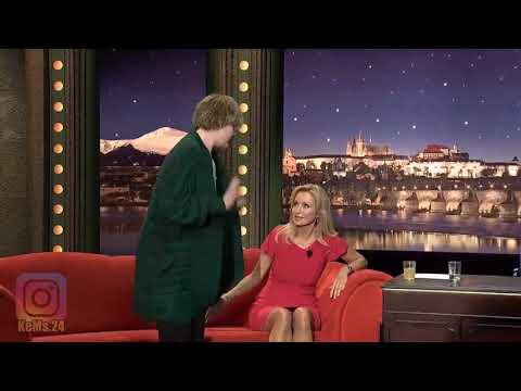 BROŽOVÁ TRAPAS + UPSKIRT [KRAUS]