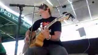 Between The Trees - The Way She Feels (Acoustic)