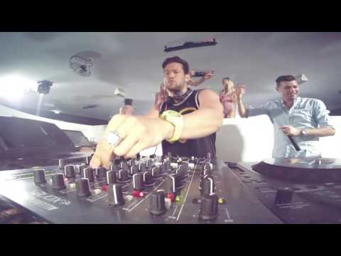 NICOLA VENEZIANI // LIVE AT BOBADILLA CLUB
