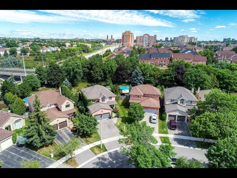 1483 Ravensmoor Crescent Mississauga