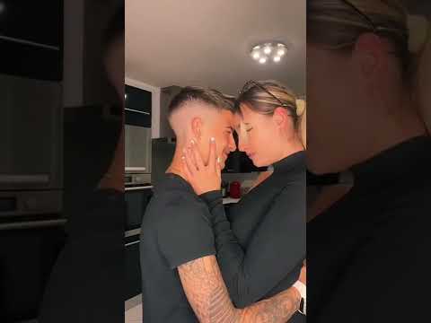 Il se passe quelque chose là .. 🤫♥️