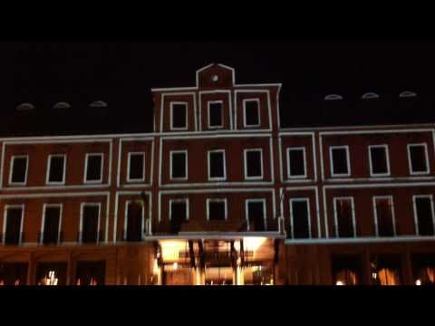 Dansul luminilor pe Grand Hotel Traian