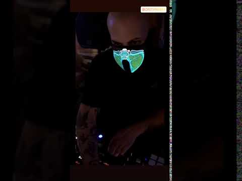 Dj-Axel Dj a 360° ogni genere musicale Montebelluna Musiqua Dj-Axel Dj a 360° ogni genere musicale Montebelluna Musiqua