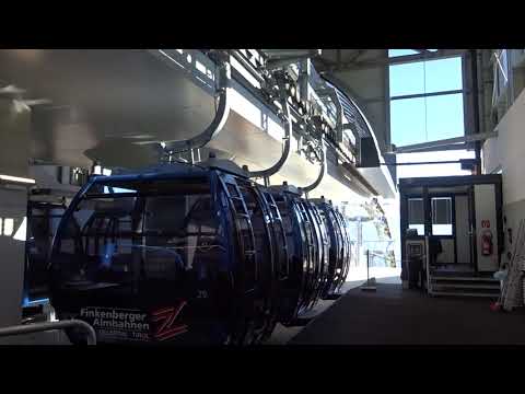 Finkenberger Almbahn Bergstation - Doppelmayr D-Line