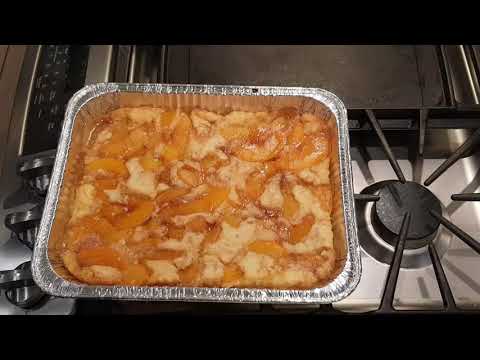 EASY PEACH COBBLER