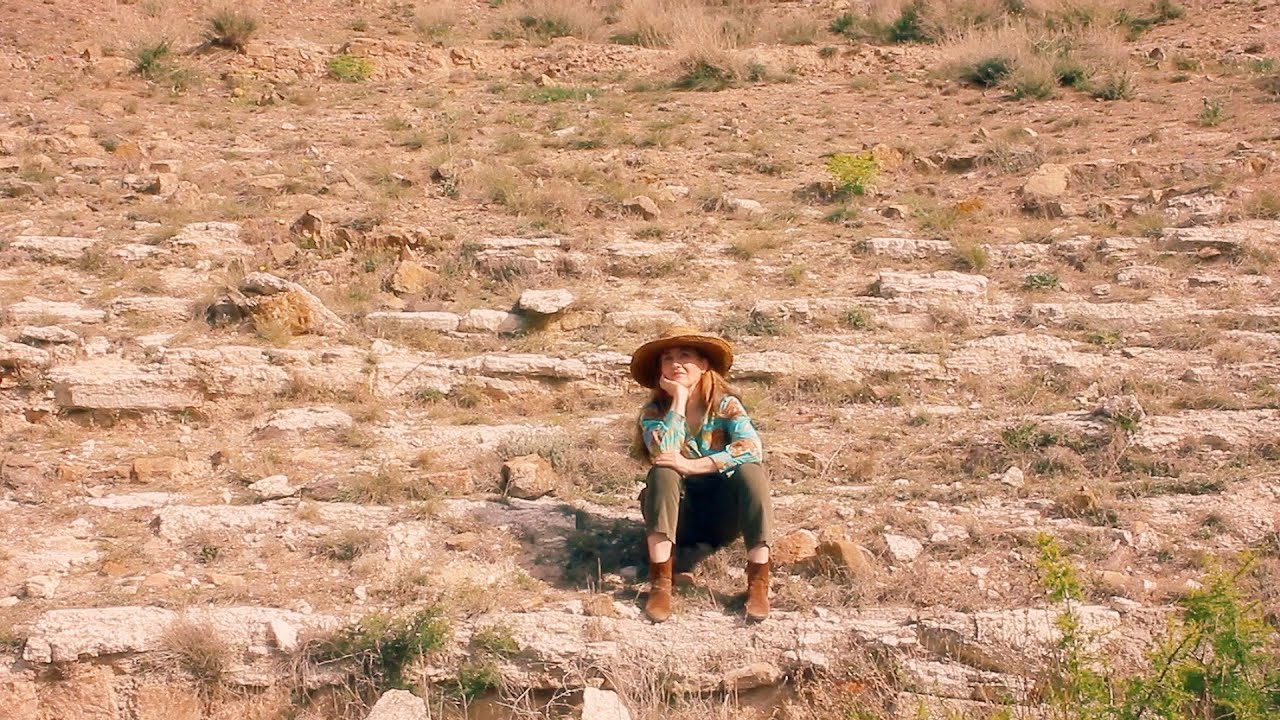 UN PAÍS EN FLOR thumbnail