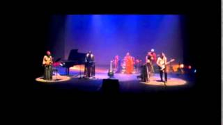 Banda El Rey - Assim Assado (Secos & Molhados)