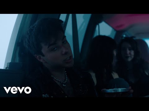 Slush Puppy - Internetgf (Official Video)