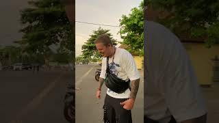 Download lagu BULE KW BALI , SSSSSSENGGOL DONG #shorts #jikwahchannel #bulekw mp3 Download lagu BULE KW BALI , SSSSSSENGGOL DONG #shorts #jikwahchannel #bulekw mp3