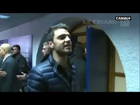 Clément Grenier: "C'est pas des lunettes qu'il lui faut c'est un labrador"