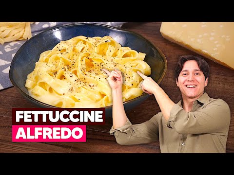 FETTUCCINE ALFREDO: la RICETTA del piatto italiano più AMATO in AMERICA! 🇮🇹 🇺🇸