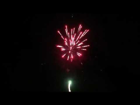 Star Charger 16 Shots Barrage by Epic Fireworks