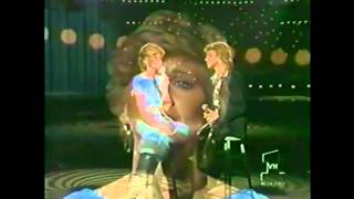 Olivia Newton-John - Rest Your Love on Me (with Andy Gibb) (HD)