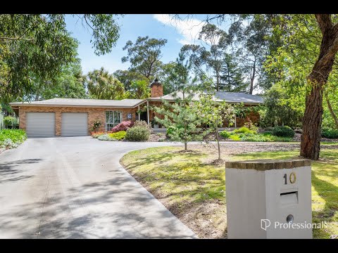 10 Carroll Street, Launching Place, VIC 3139, 4 chambres, 2 salles de bain, House