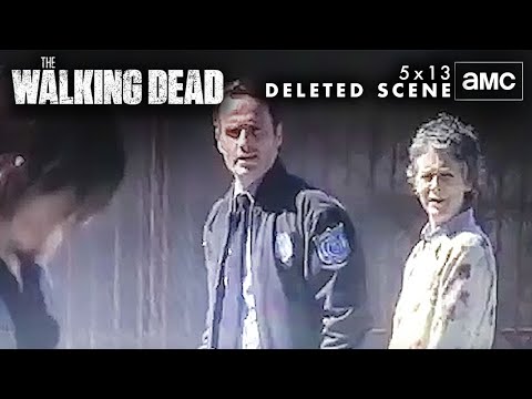 Exclusive Season 5 Deleted Scene | Daryl Thanks Officer Rick | The Walking Dead
