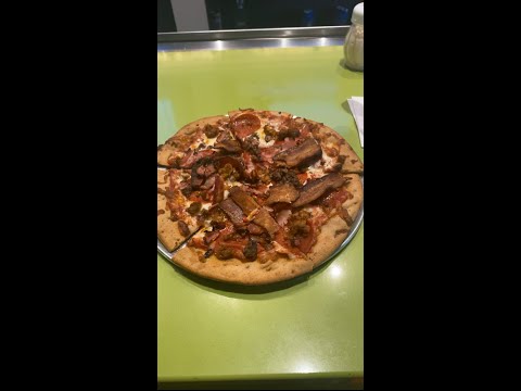 Mellow Mushroom has gluten free pizza ❤️