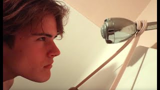 How it feels to take a cold shower